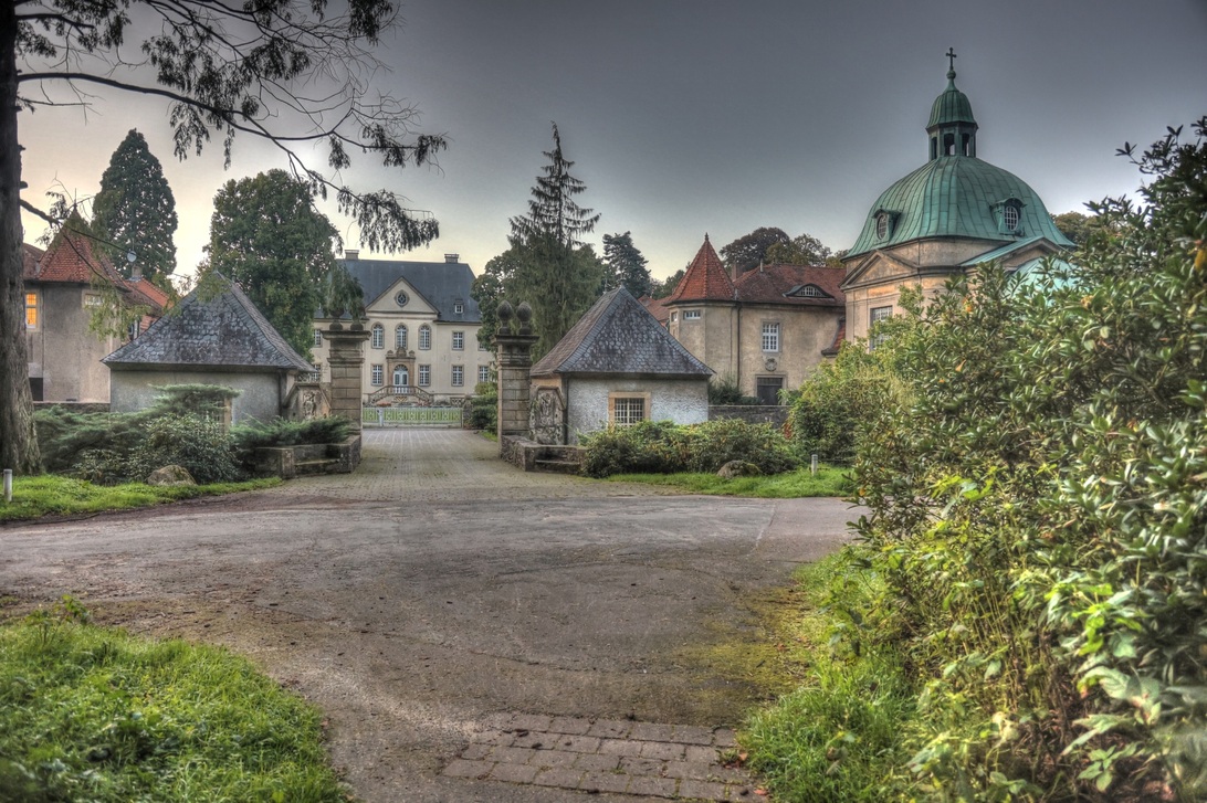 Gut Leye_Painterly.jpg