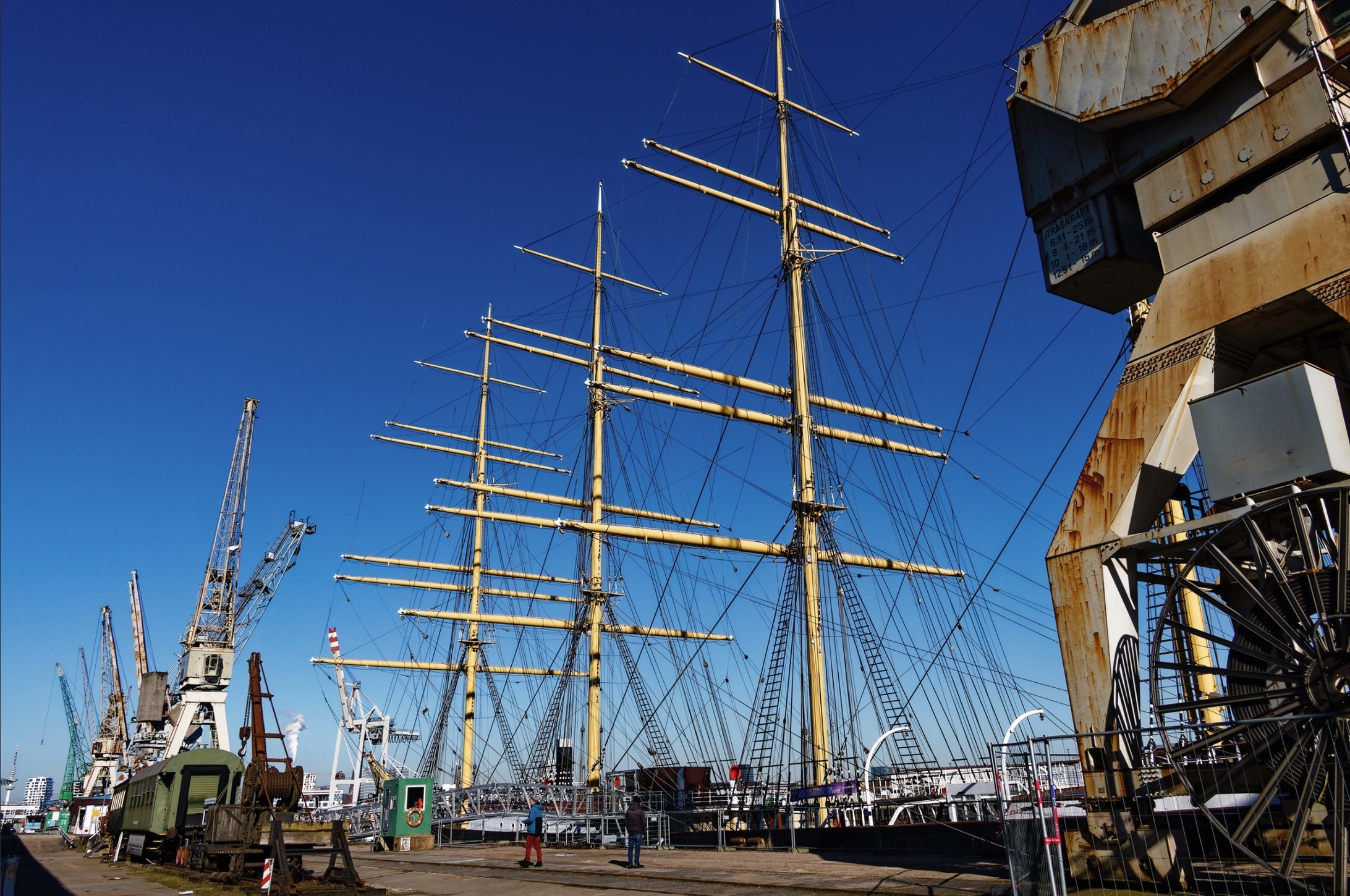 Bildschirmfoto 2025-02-23 um 14.14.18.jpg