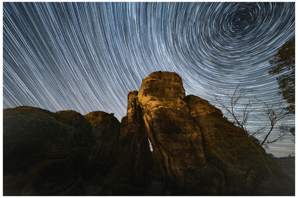 [Startrails]