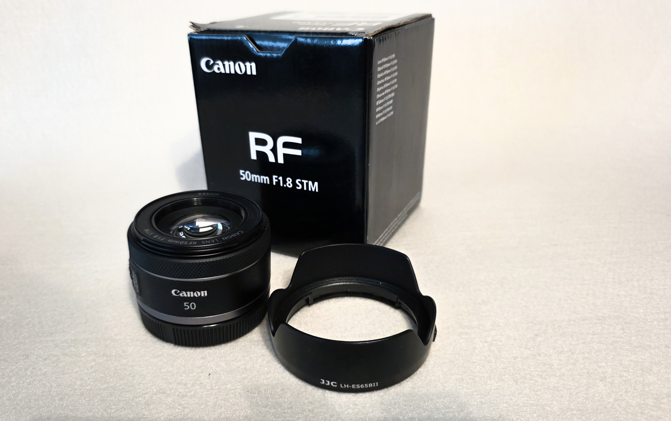 RF 50mm f2,8 STM.jpg